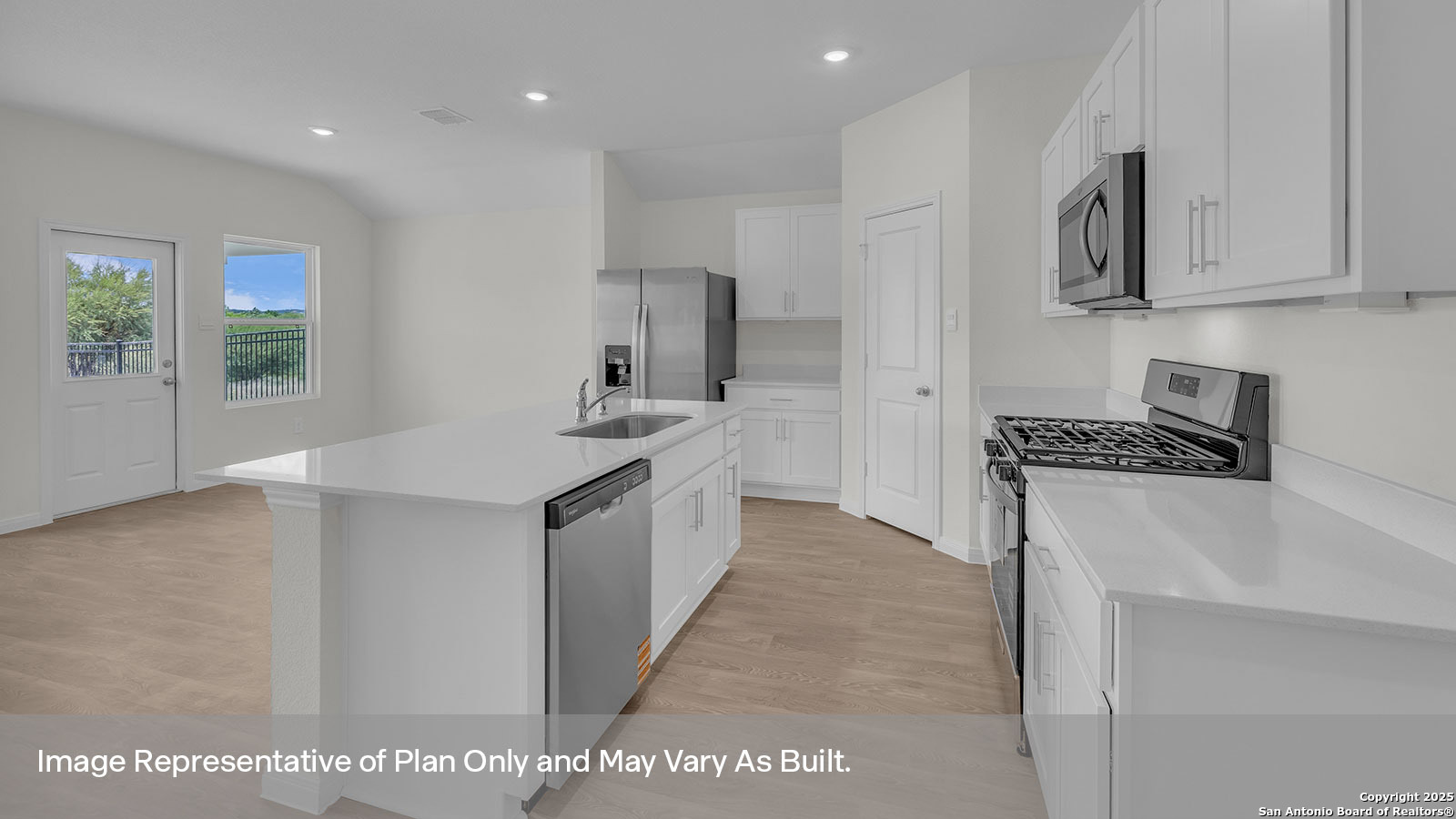 240 Flora Vista San Marcos TX 78666