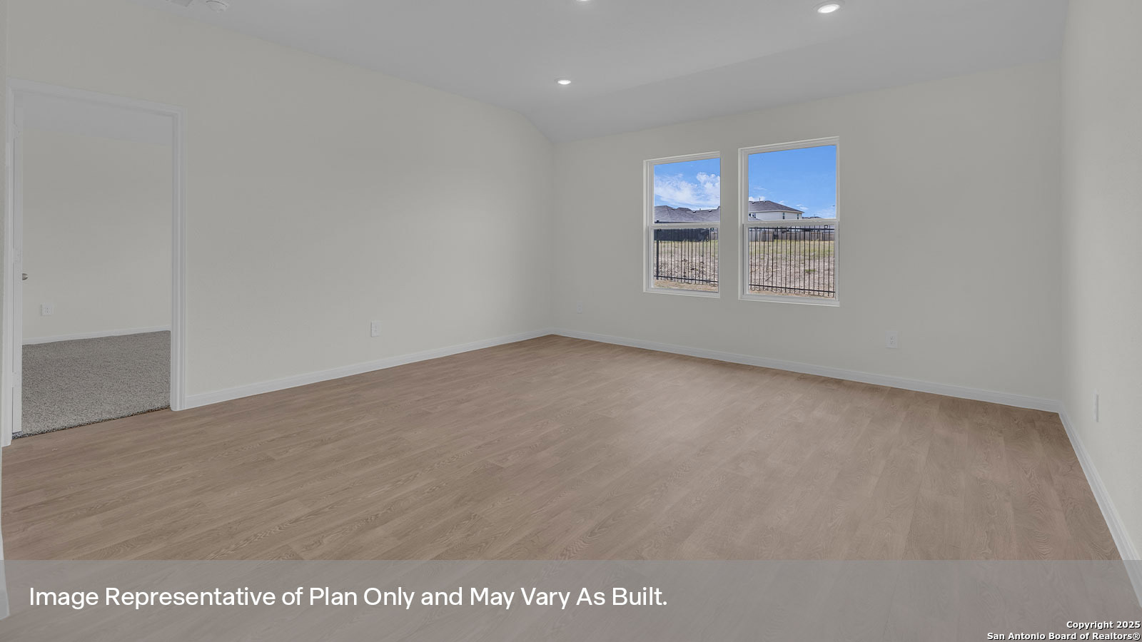 240 Flora Vista San Marcos TX 78666