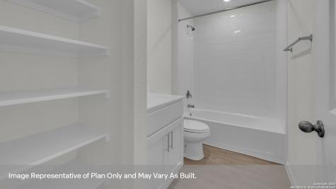 240 Flora Vista San Marcos TX 78666