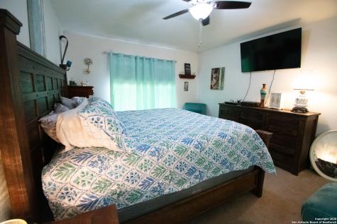 302 Copper Mountain New Braunfels TX 78130