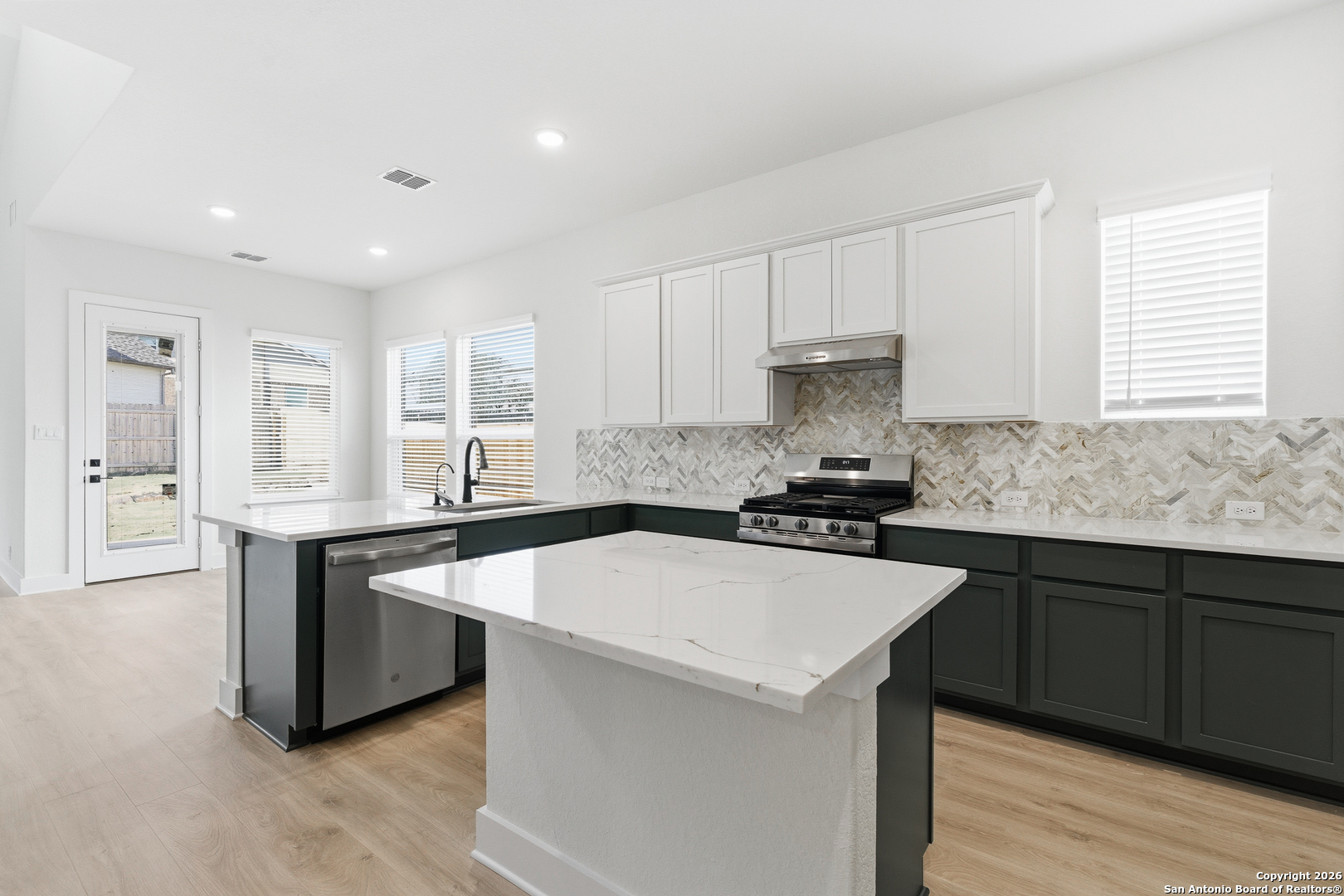 326 Glenwood Ranch Cibolo TX 78108
