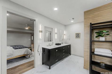 200 E Meadow Lane Wimberley TX 78676