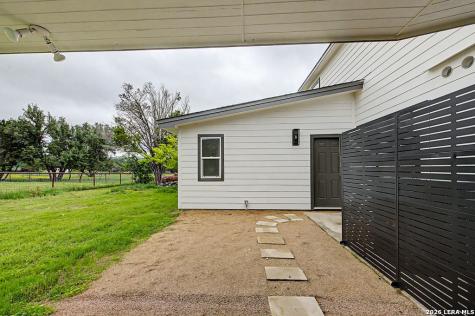 200 E Meadow Lane Wimberley TX 78676