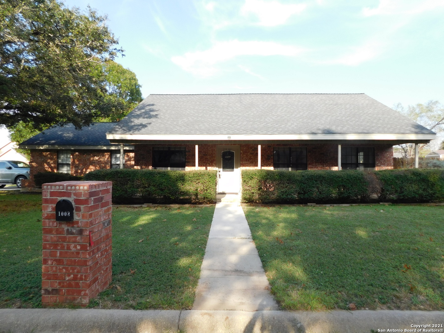 1008 Jasmine Drive Floresville TX 78114
