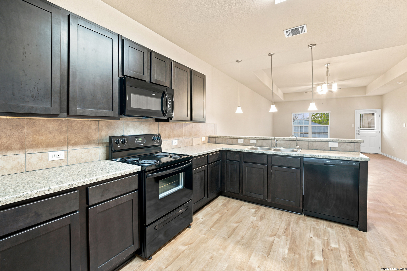 7019 Hallie Ridge San Antonio TX 78227