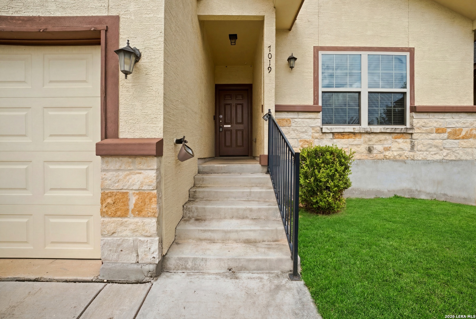 7019 Hallie Ridge San Antonio TX 78227