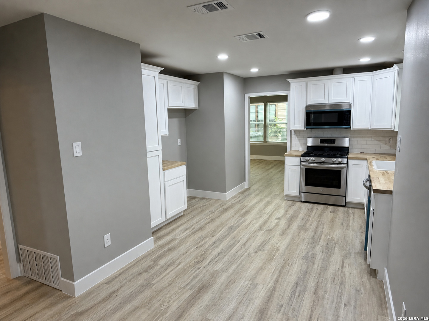 146 Redrock Drive San Antonio TX 78213