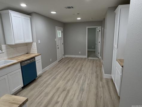 146 Redrock Drive San Antonio TX 78213