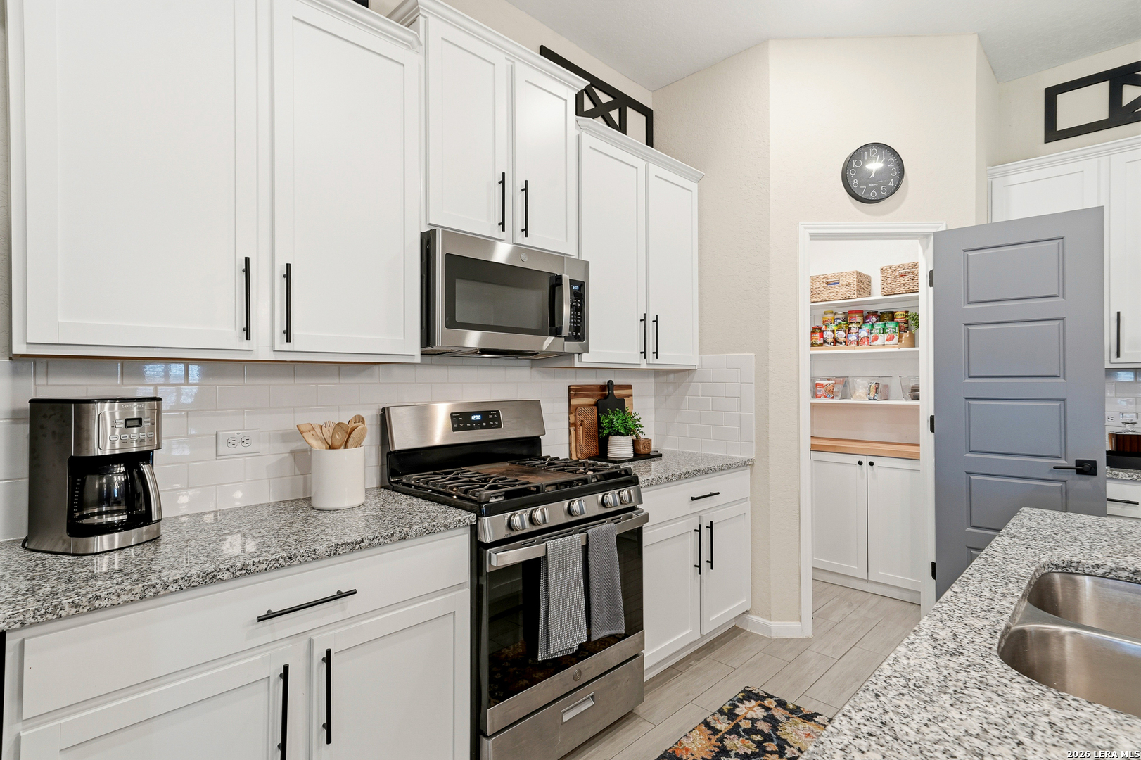 7123 Pioneer Rock San Antonio TX 78253