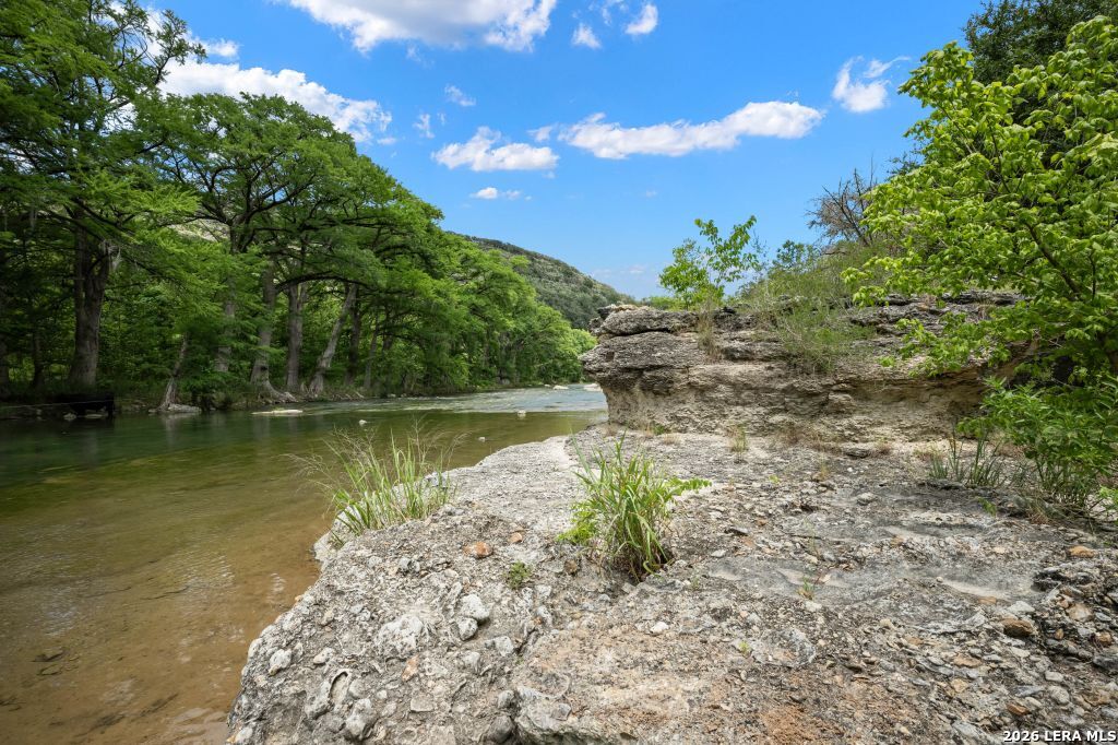 9710 River Road New Braunfels TX 78132
