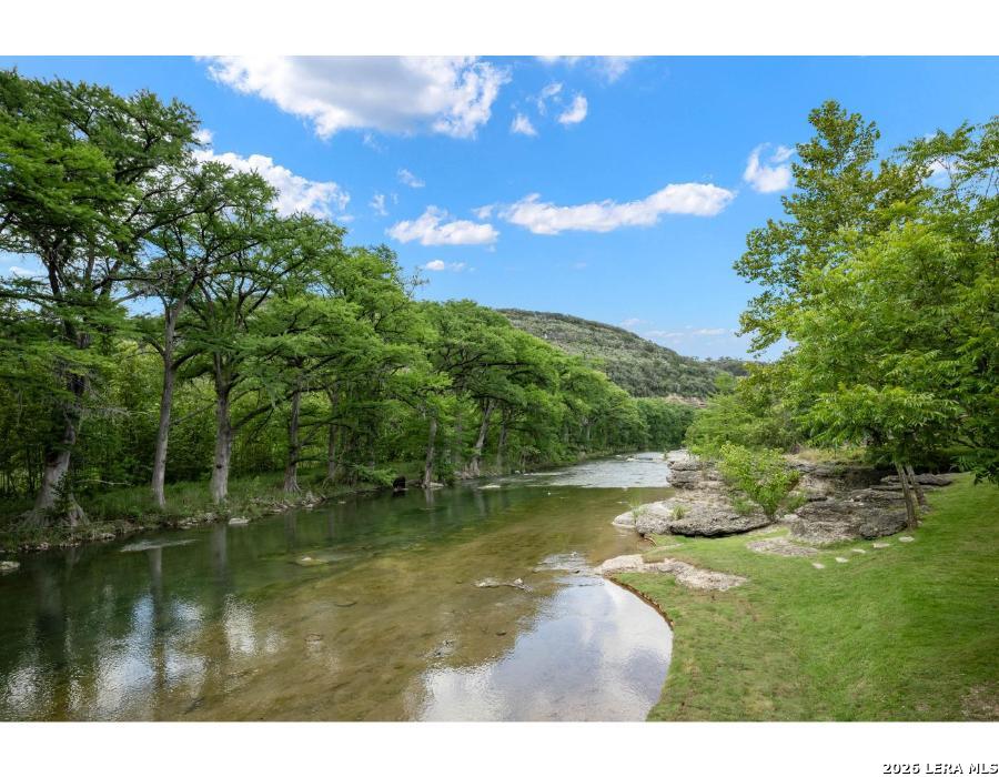 9710 River Road New Braunfels TX 78132