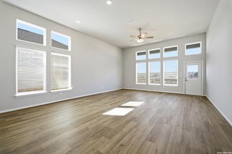 165 Hazel Way Mico TX 78066