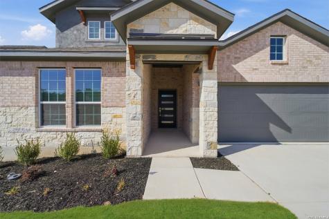 165 Hazel Way Mico TX 78066