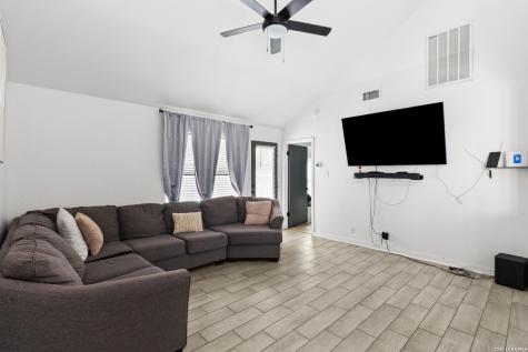 6110 Ashley Springs San Antonio TX 78244
