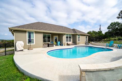 1587 Lakeshore Drive Canyon Lake TX 78133