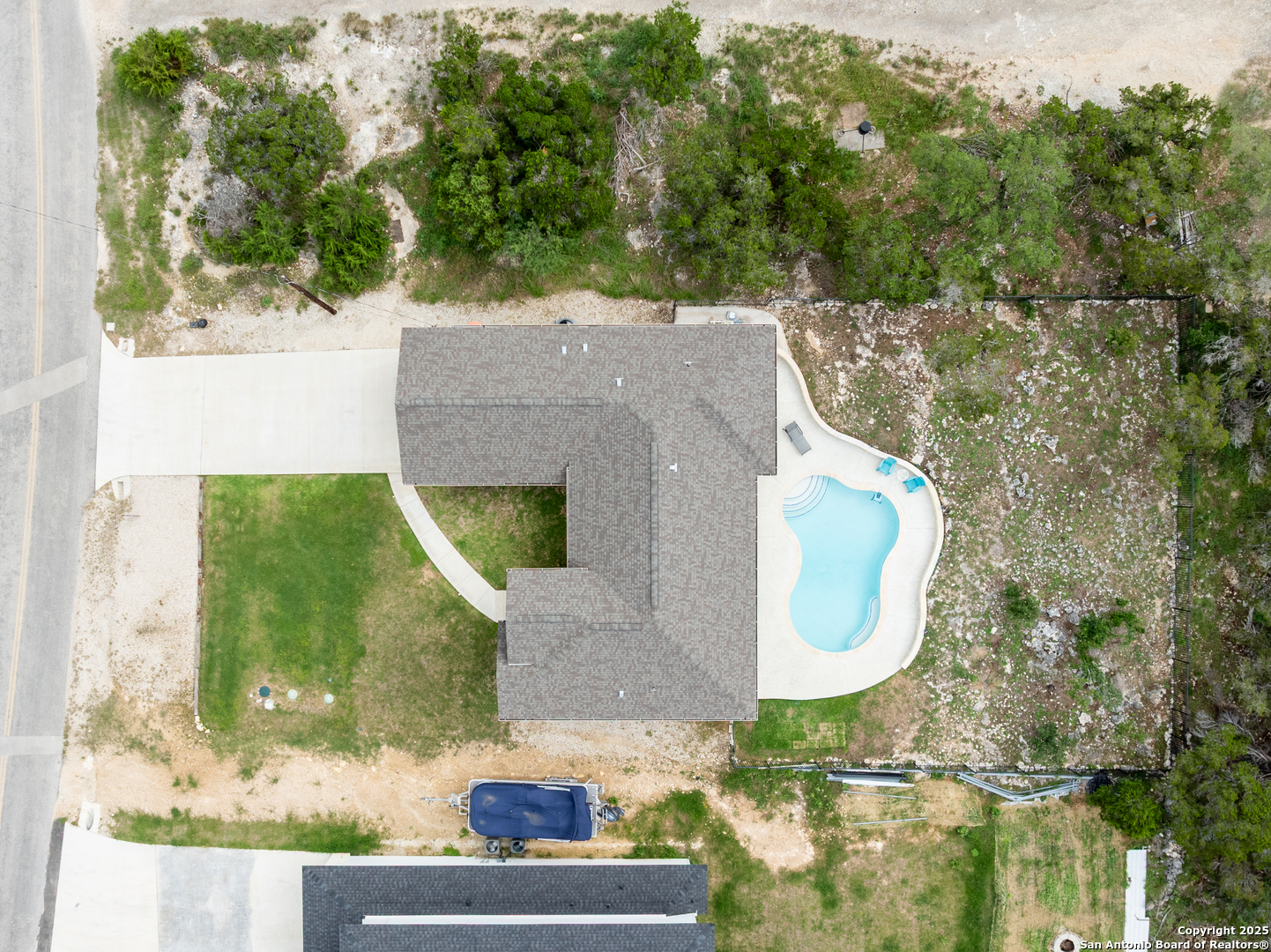 1587 Lakeshore Drive Canyon Lake TX 78133