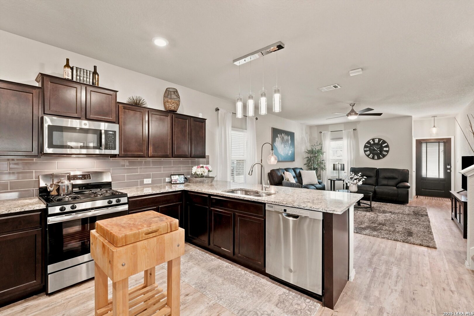 6007 Akin Quay San Antonio TX 78261