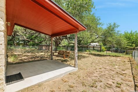 714 Houston Pleasanton TX 78064