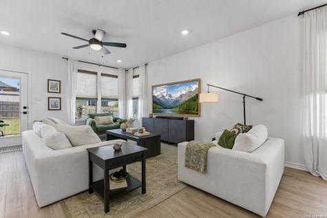 235 W Granite Shores Drive Boerne TX 78006