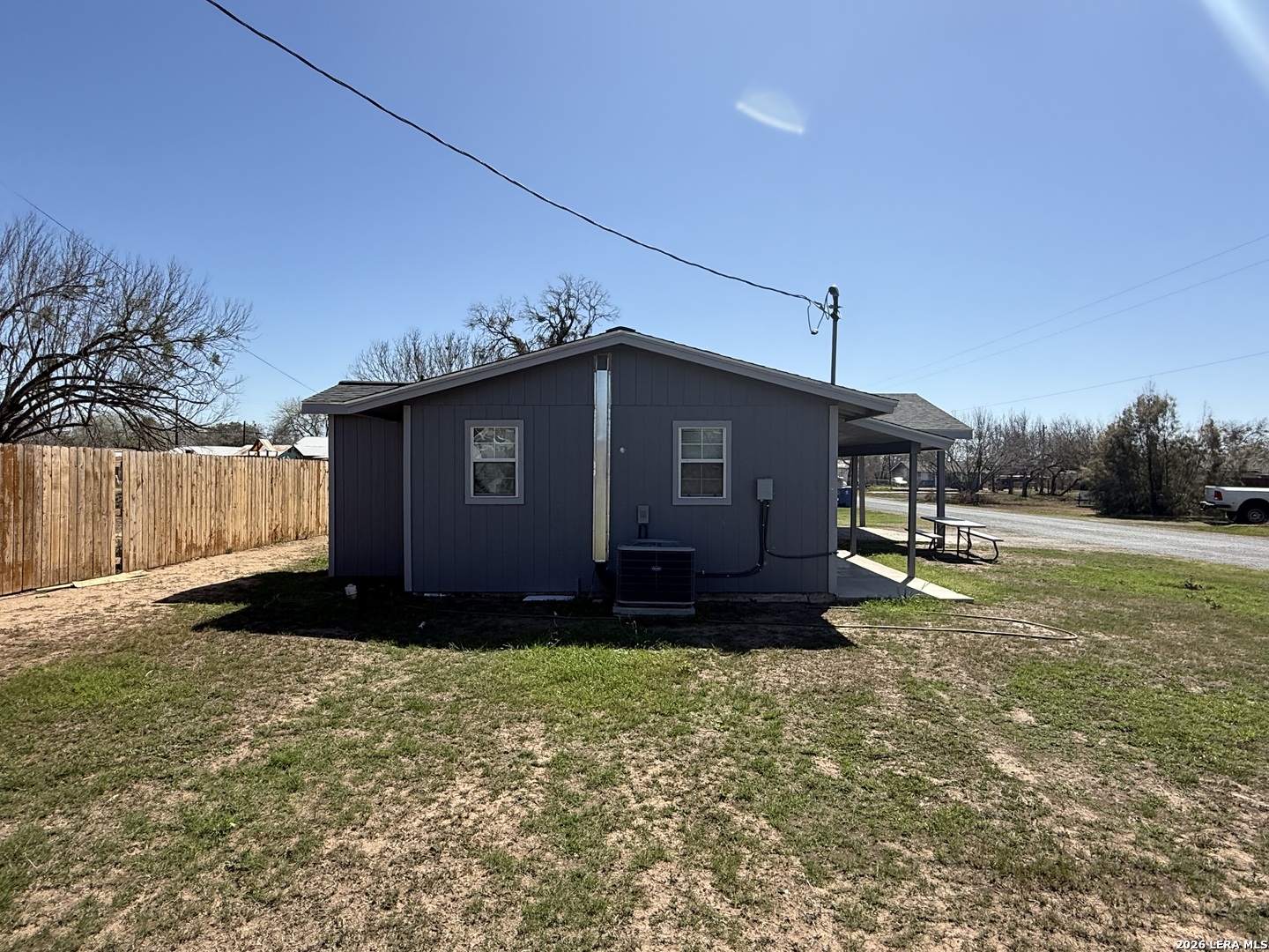 316 N Welhausen Poth TX 78147