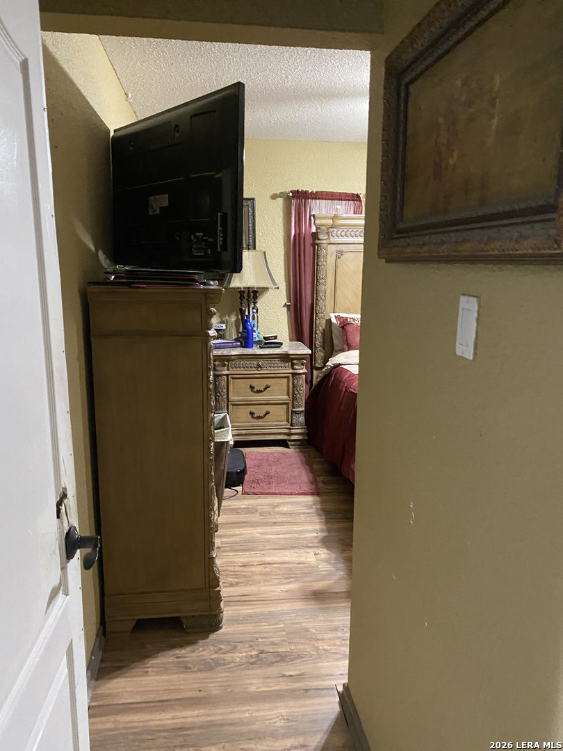 4327 Valleyfield San Antonio TX 78222