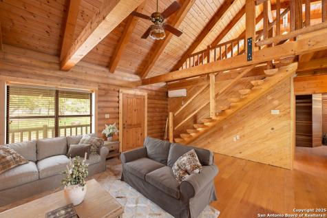 463 Woodland Fredericksburg TX 78624