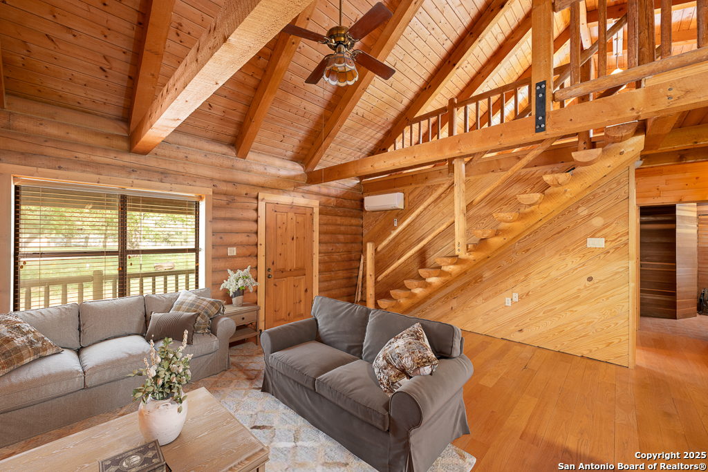 463 Woodland Fredericksburg TX 78624