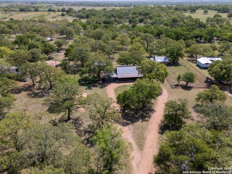 463 Woodland Fredericksburg TX 78624
