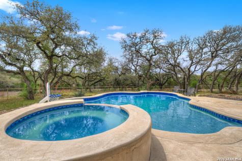337 Lone Creek Circle New Braunfels TX 78132