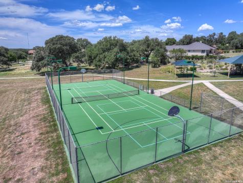 337 Lone Creek Circle New Braunfels TX 78132