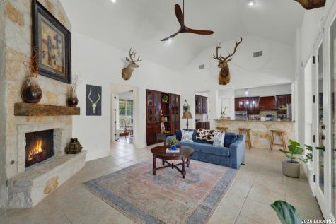 337 Lone Creek Circle New Braunfels TX 78132