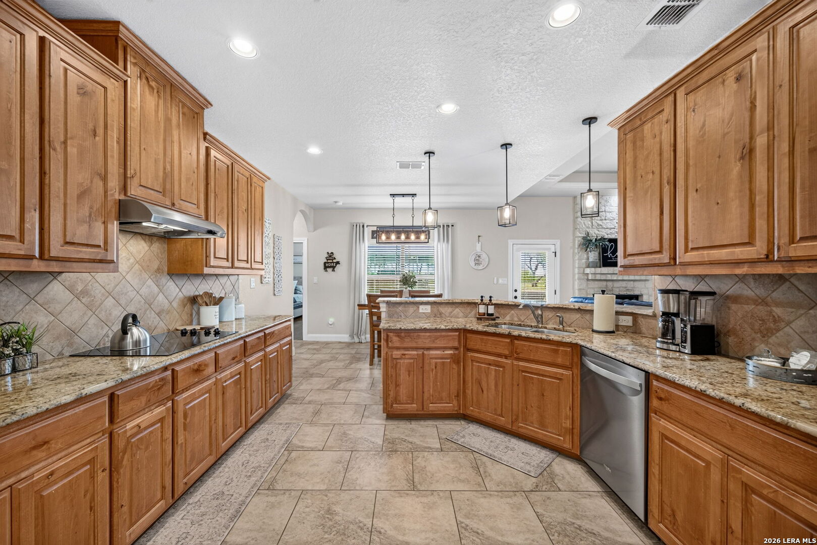 1027 County Road 367 Hondo TX 78861