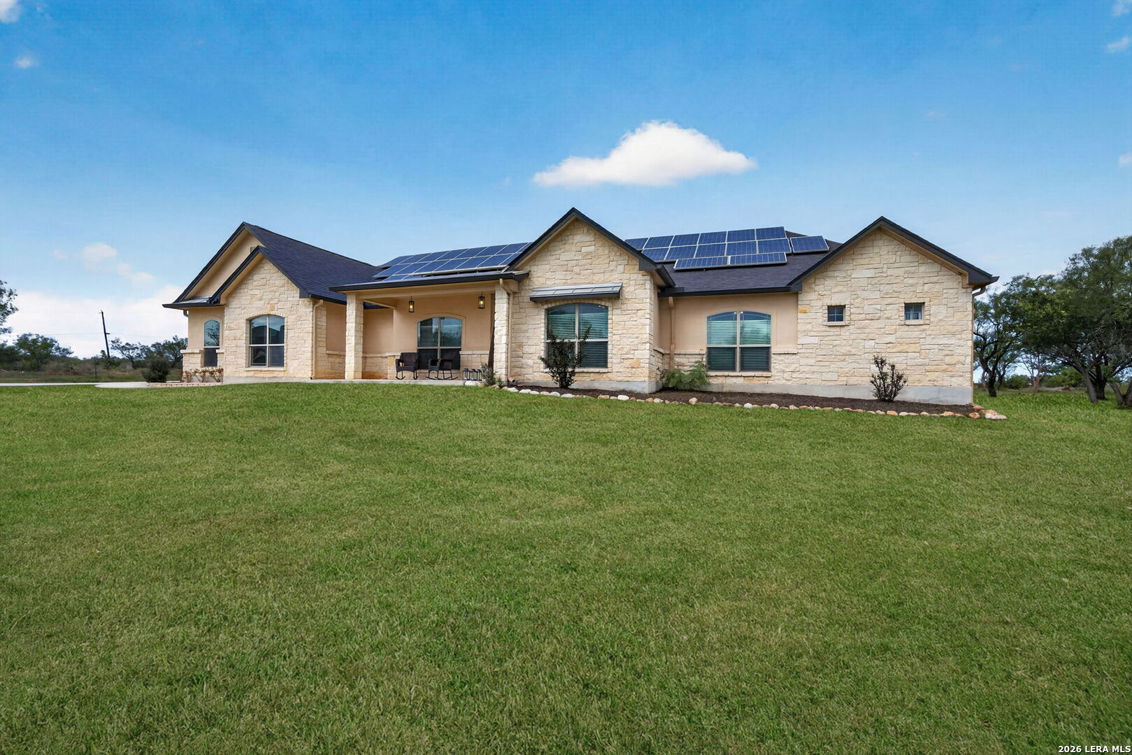 1027 County Road 367 Hondo TX 78861