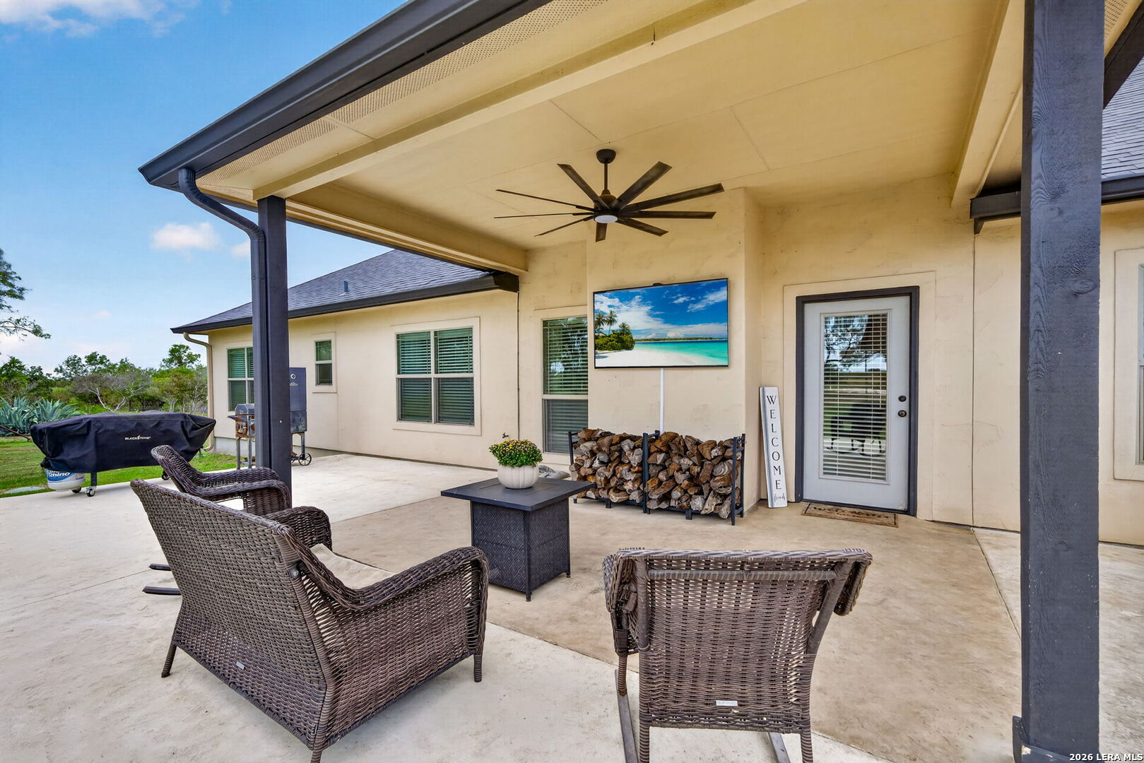 1027 County Road 367 Hondo TX 78861
