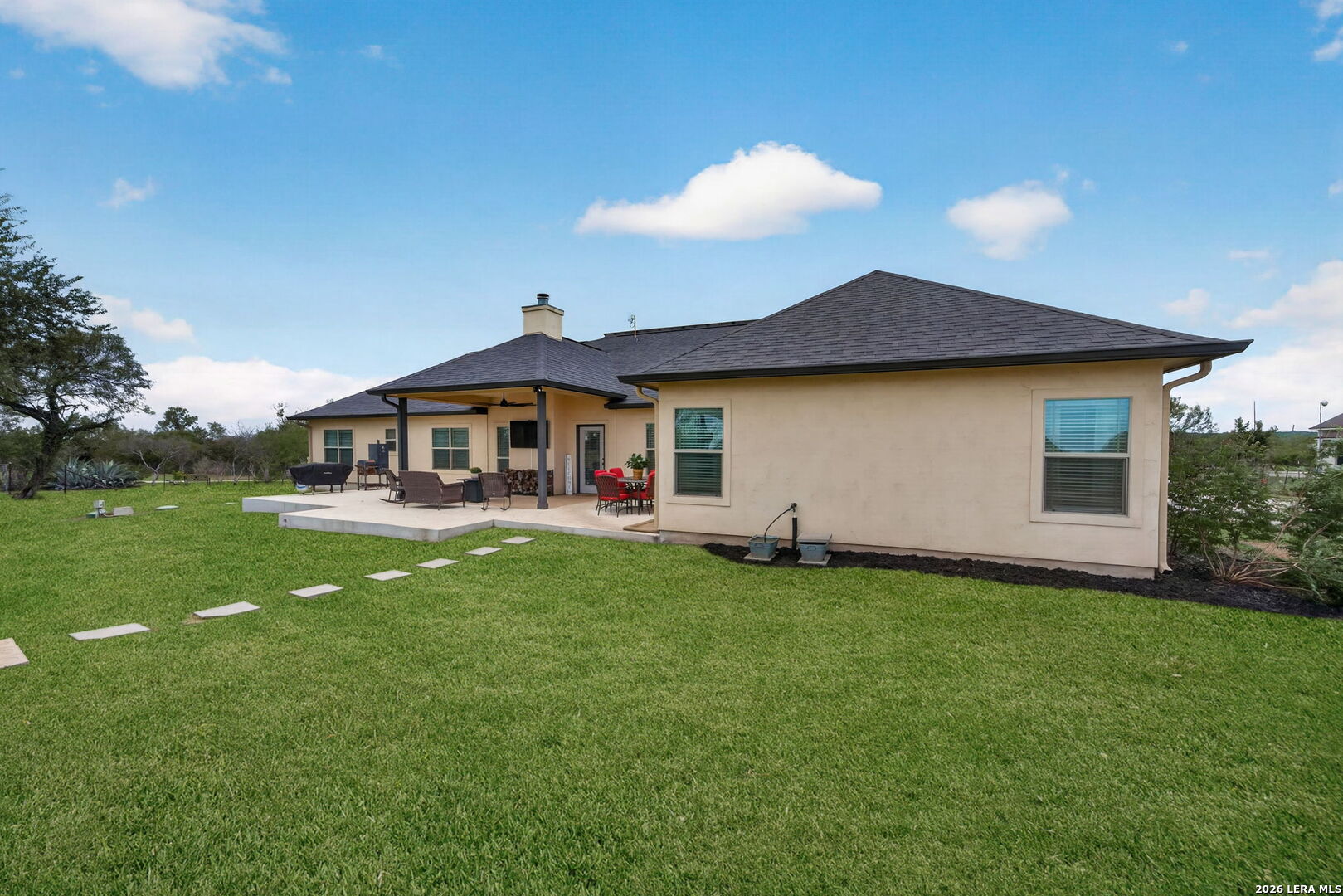 1027 County Road 367 Hondo TX 78861