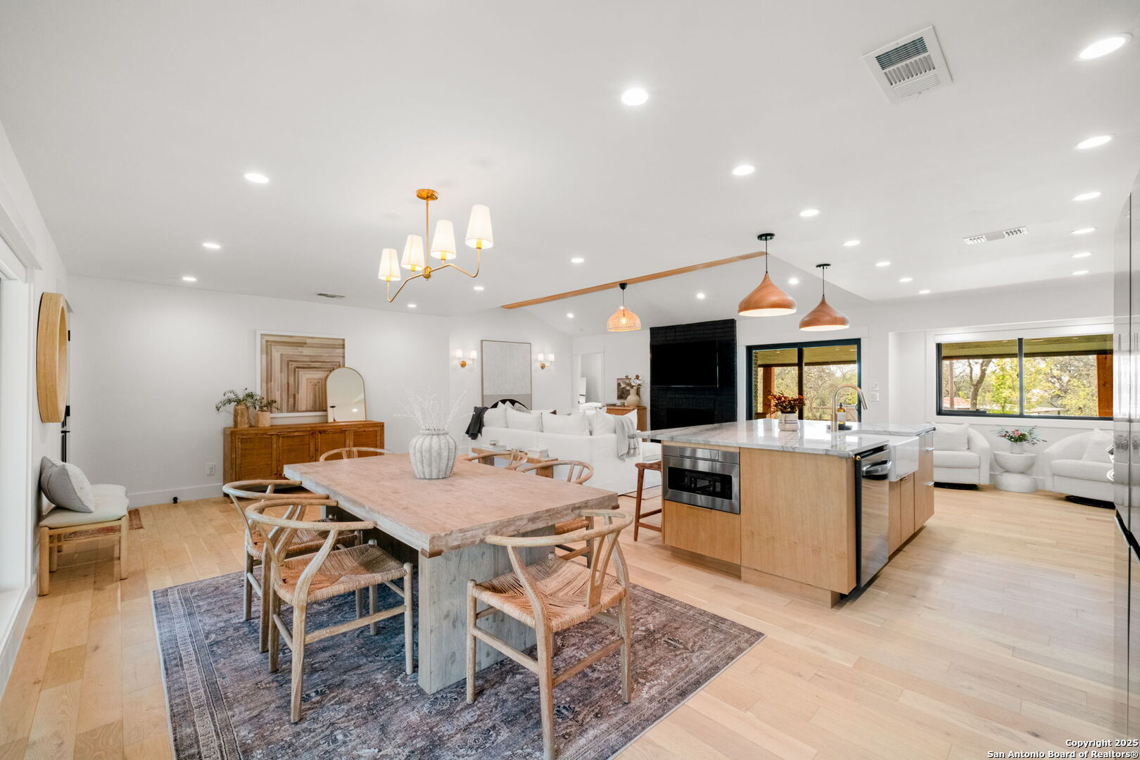 1016 Sparkman Drive Boerne TX 78006