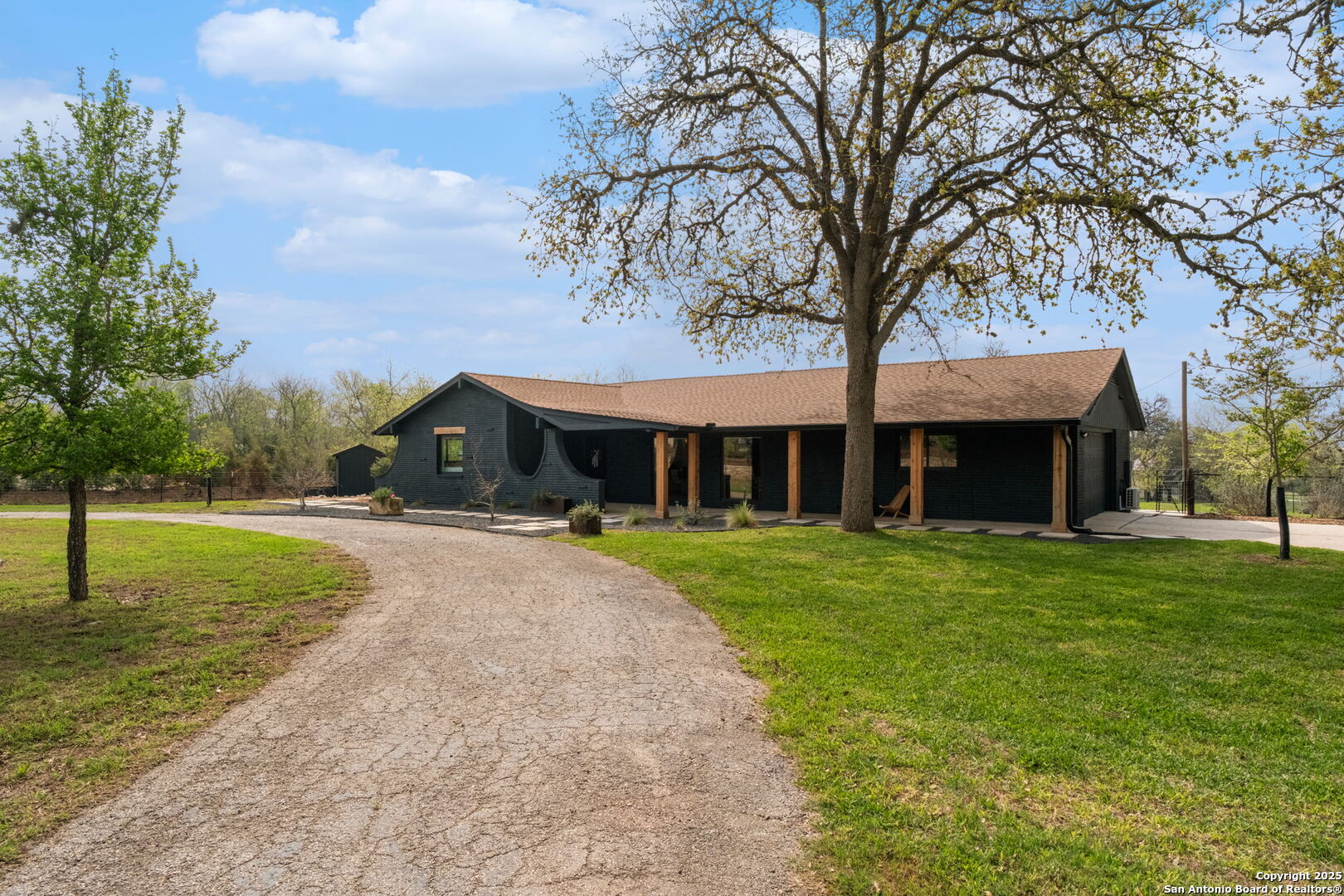 1016 Sparkman Drive Boerne TX 78006