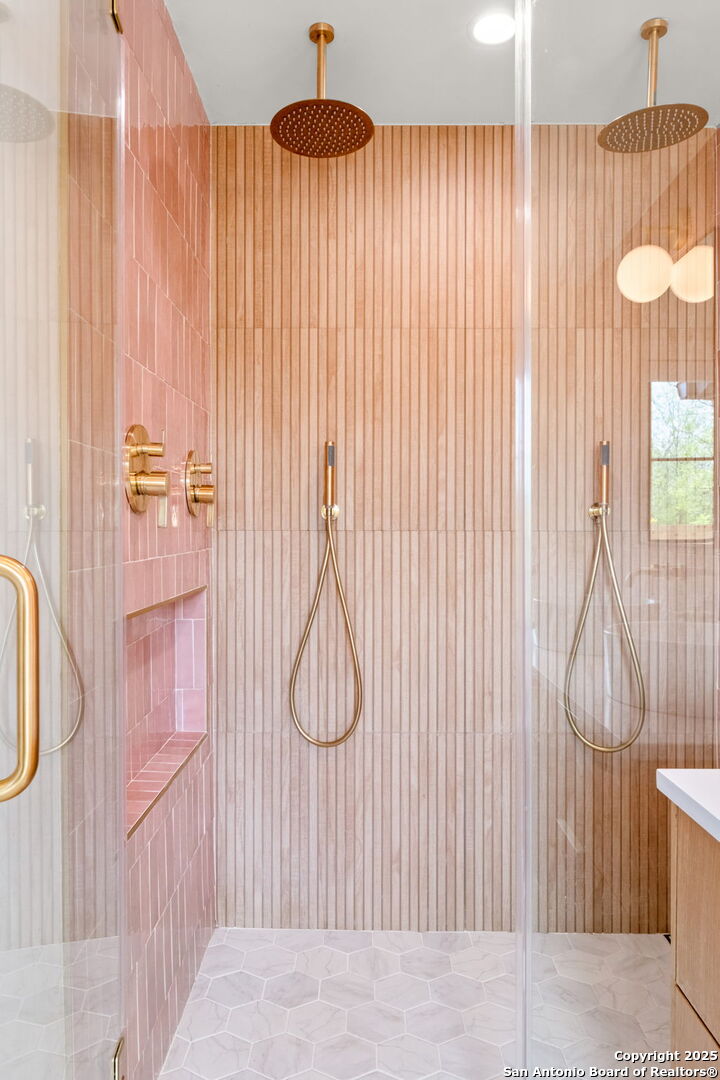 1016 Sparkman Drive Boerne TX 78006