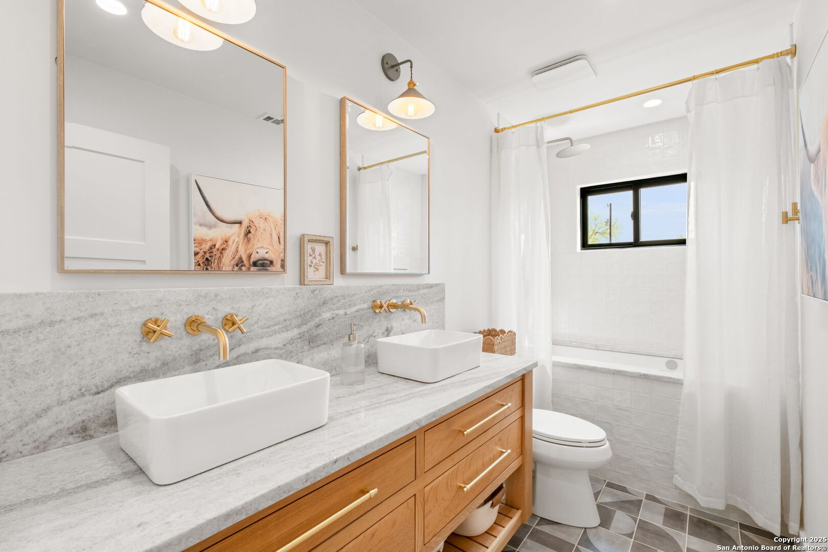 1016 Sparkman Drive Boerne TX 78006