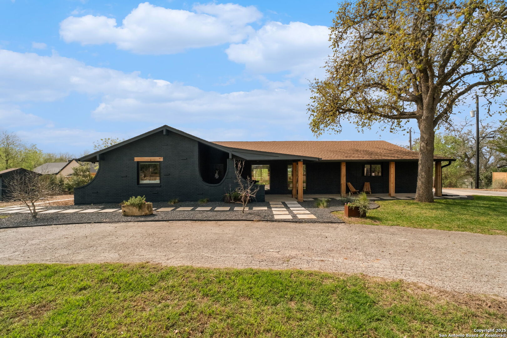 1016 Sparkman Drive Boerne TX 78006