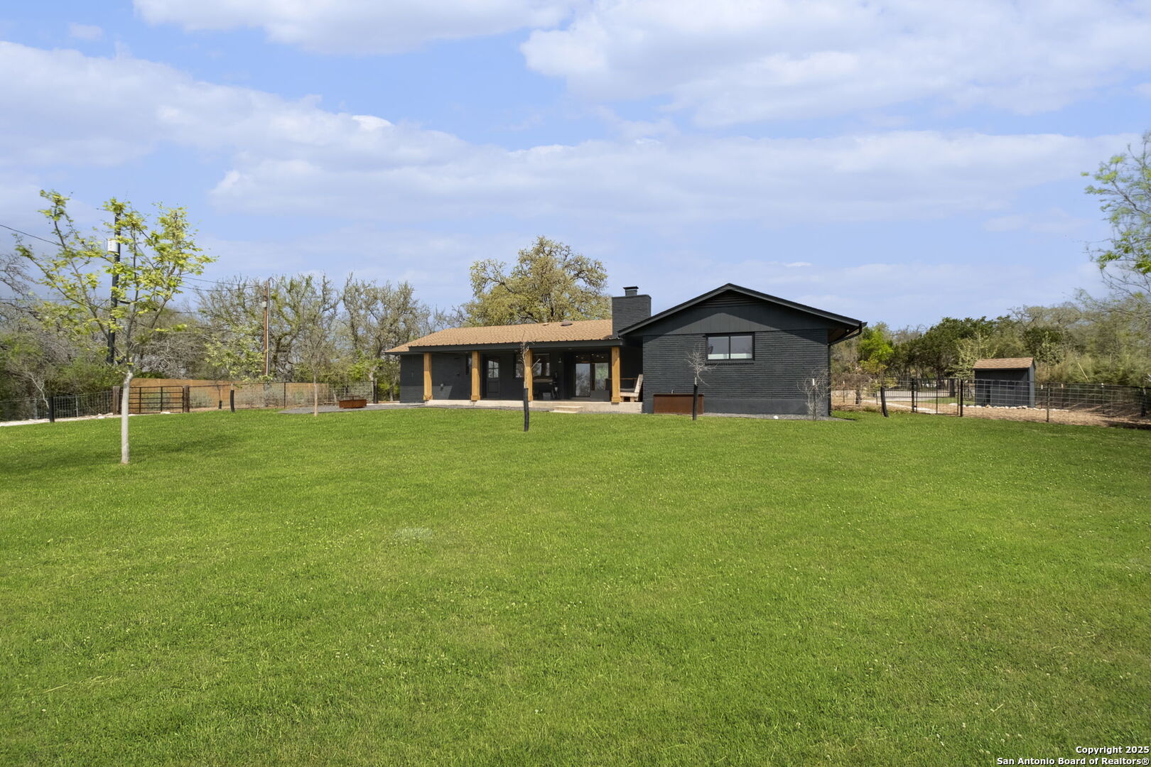 1016 Sparkman Drive Boerne TX 78006