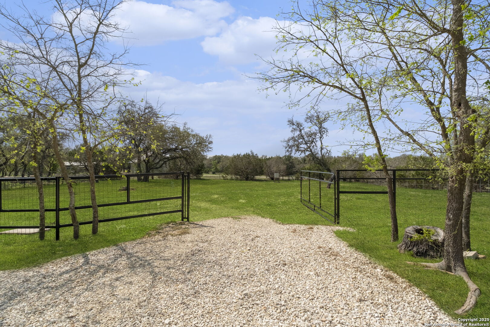 1016 Sparkman Drive Boerne TX 78006