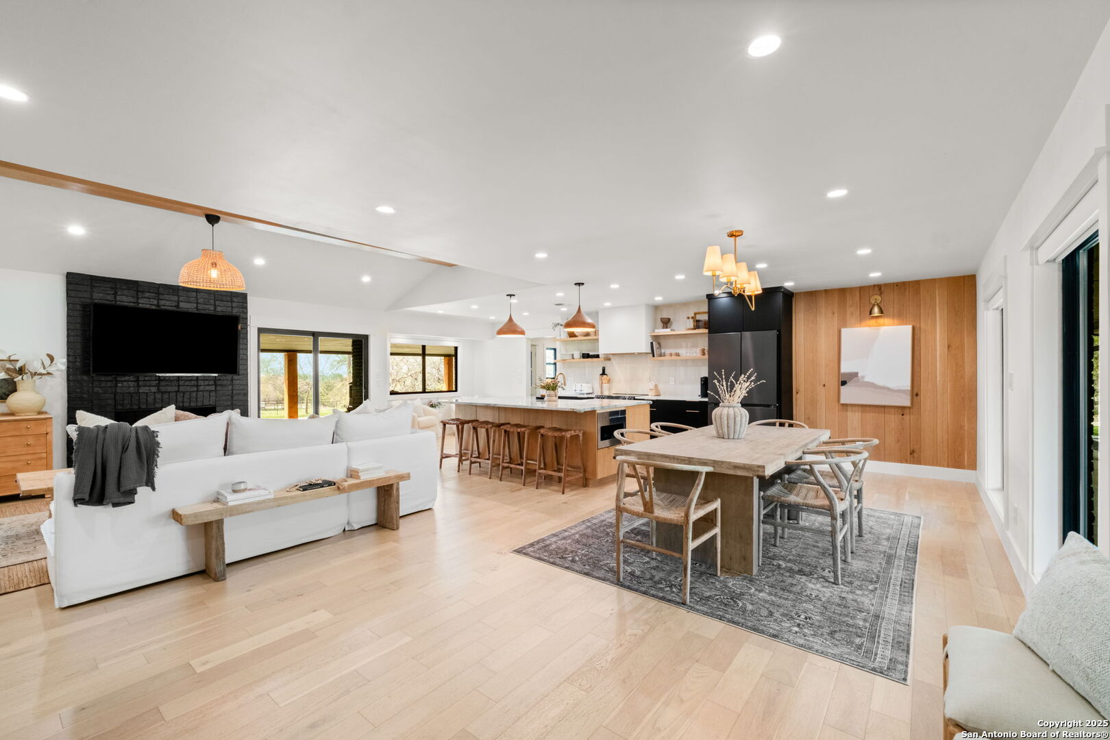 1016 Sparkman Drive Boerne TX 78006