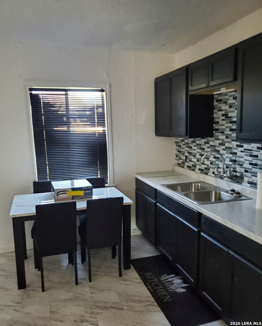2343 Burnet San Antonio TX 78202