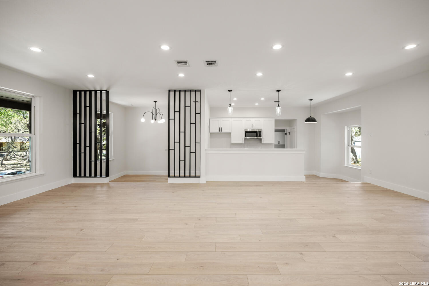 423 Fantasia San Antonio TX 78216