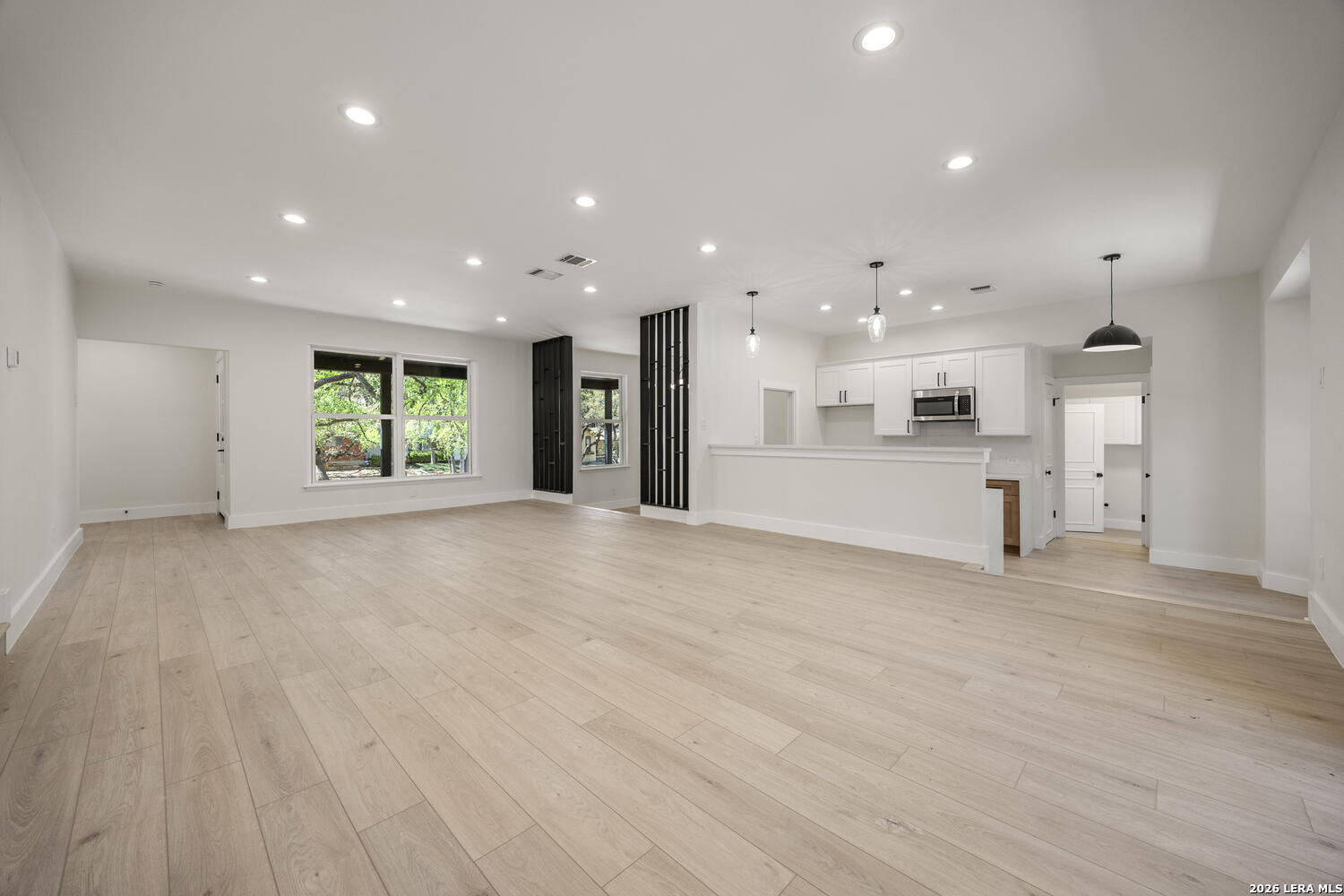 423 Fantasia San Antonio TX 78216