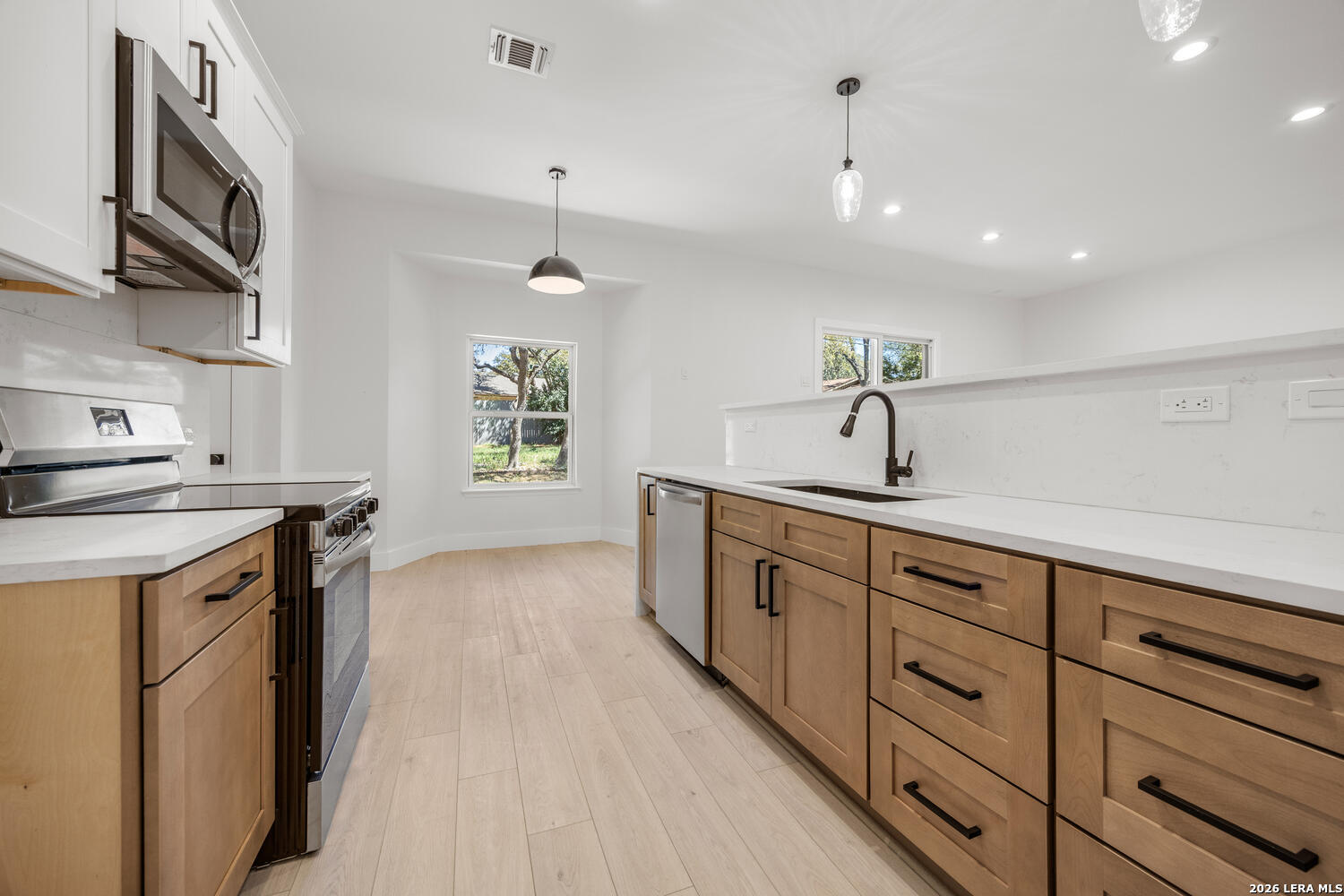 423 Fantasia San Antonio TX 78216