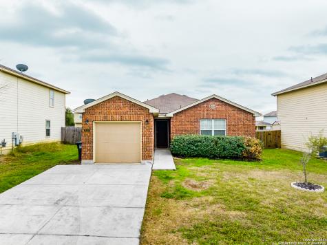 810 Six Iron San Antonio TX 78221