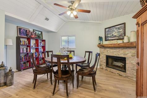4538 Waikiki San Antonio TX 78218
