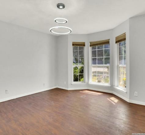 7142 Coral Springs San Antonio TX 78250